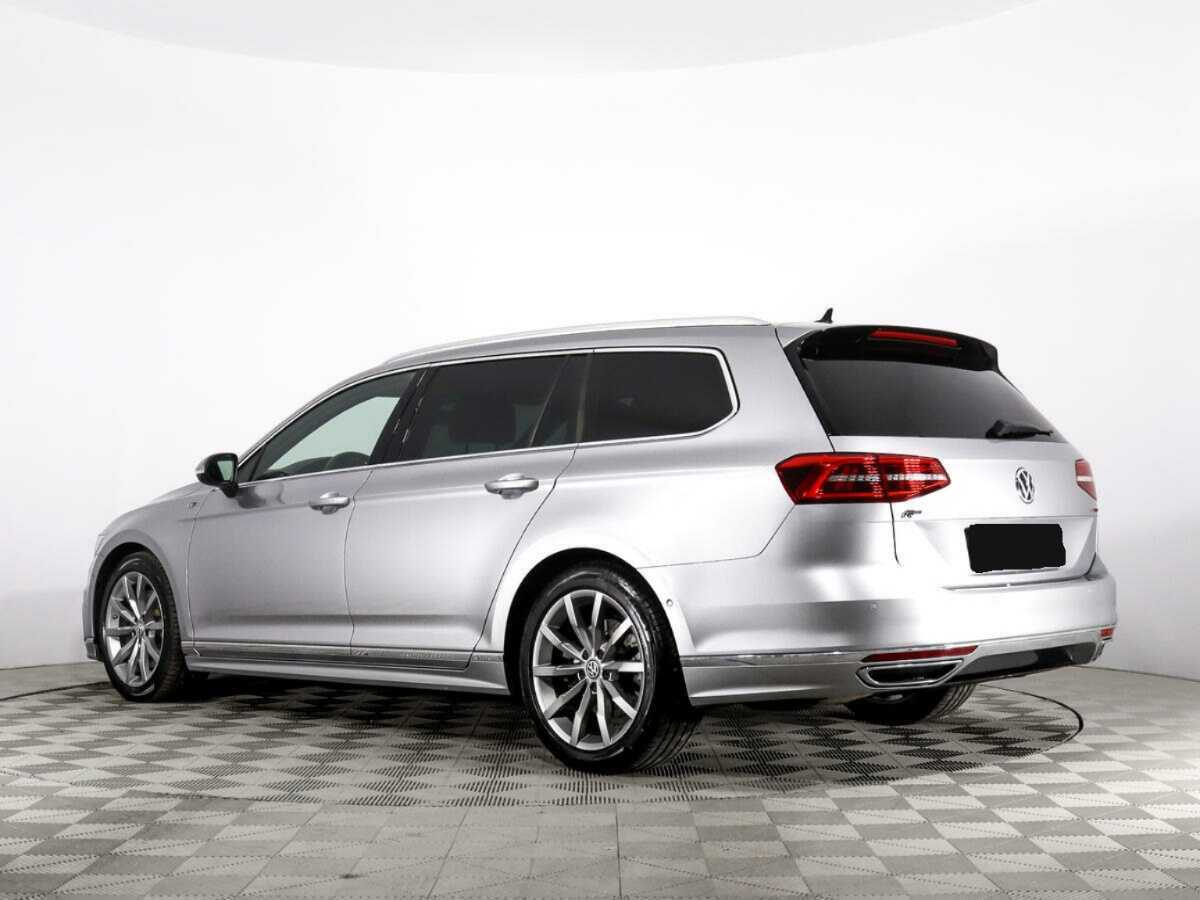Volkswagen Passat с пробегом — 2019 год. Фото: #6