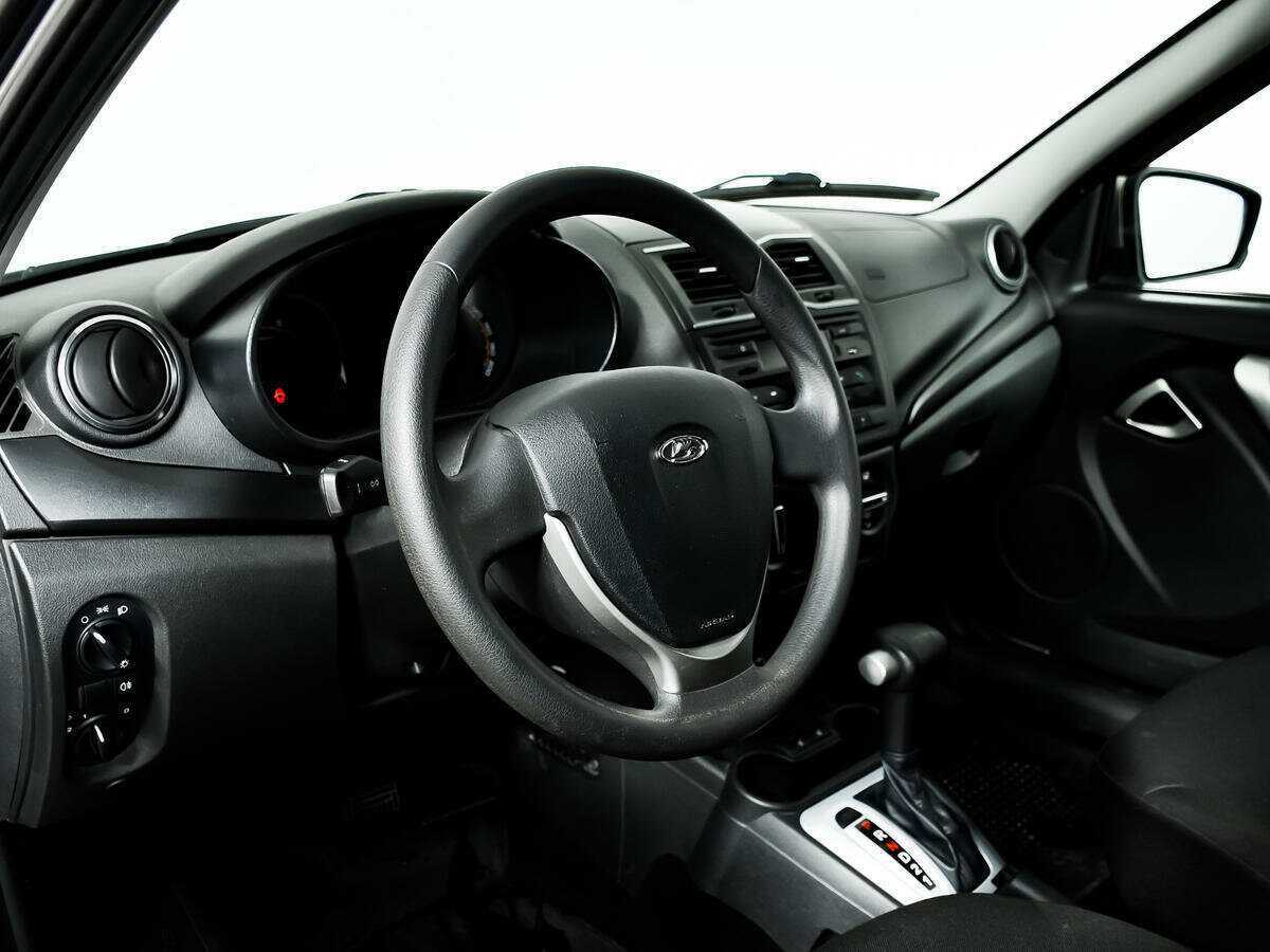 Lada (ВАЗ) Granta с пробегом — 2020 год. Фото: #13