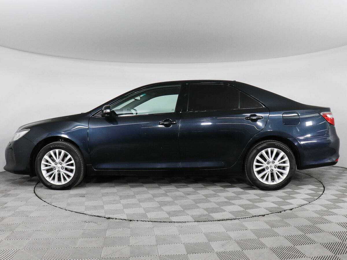 Toyota Camry с пробегом — 2015 год. Фото: #7