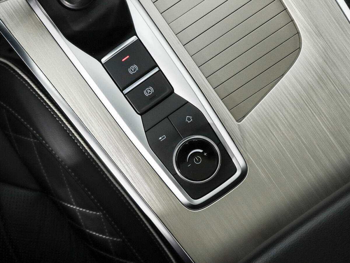 EXEED VX с пробегом — 2022 год. Фото: #10