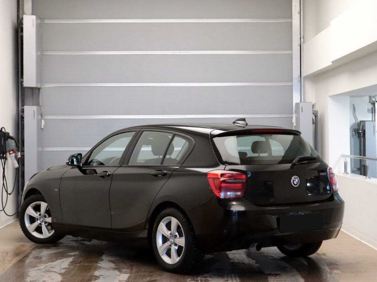 BMW 1 серии с пробегом — 2012 год. Фото: #5