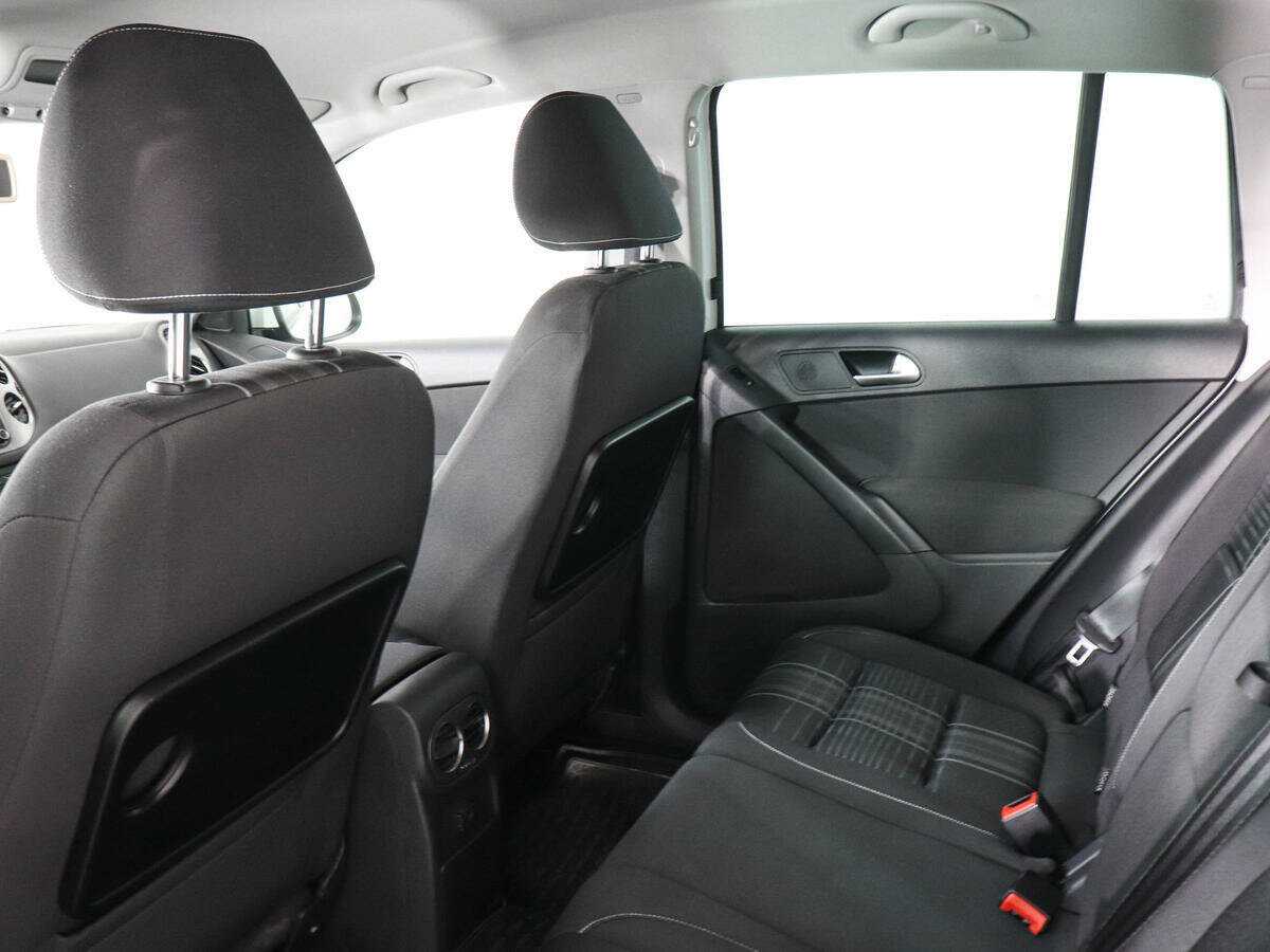 Volkswagen Tiguan с пробегом — 2016 год. Фото: #11