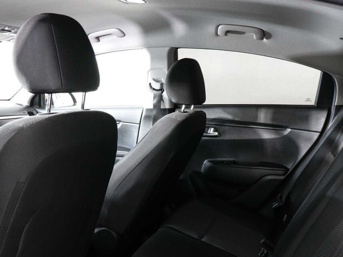 Kia Rio с пробегом — 2022 год. Фото: #11