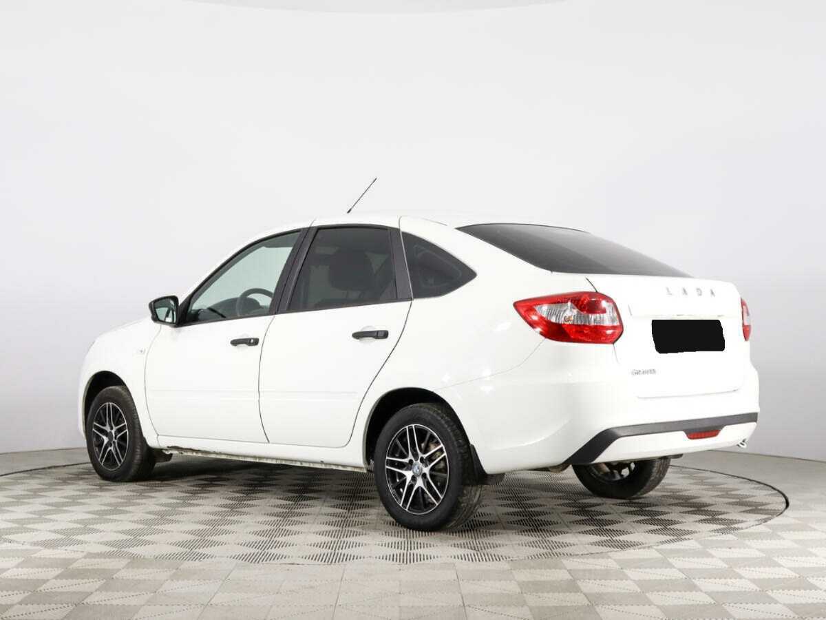 Lada (ВАЗ) Granta с пробегом — 2019 год. Фото: #6