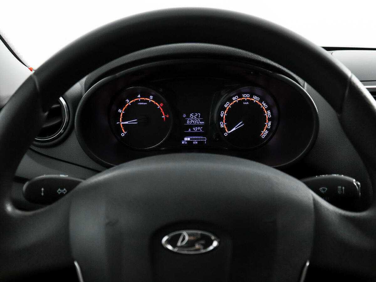 Lada (ВАЗ) Granta с пробегом — 2019 год. Фото: #13