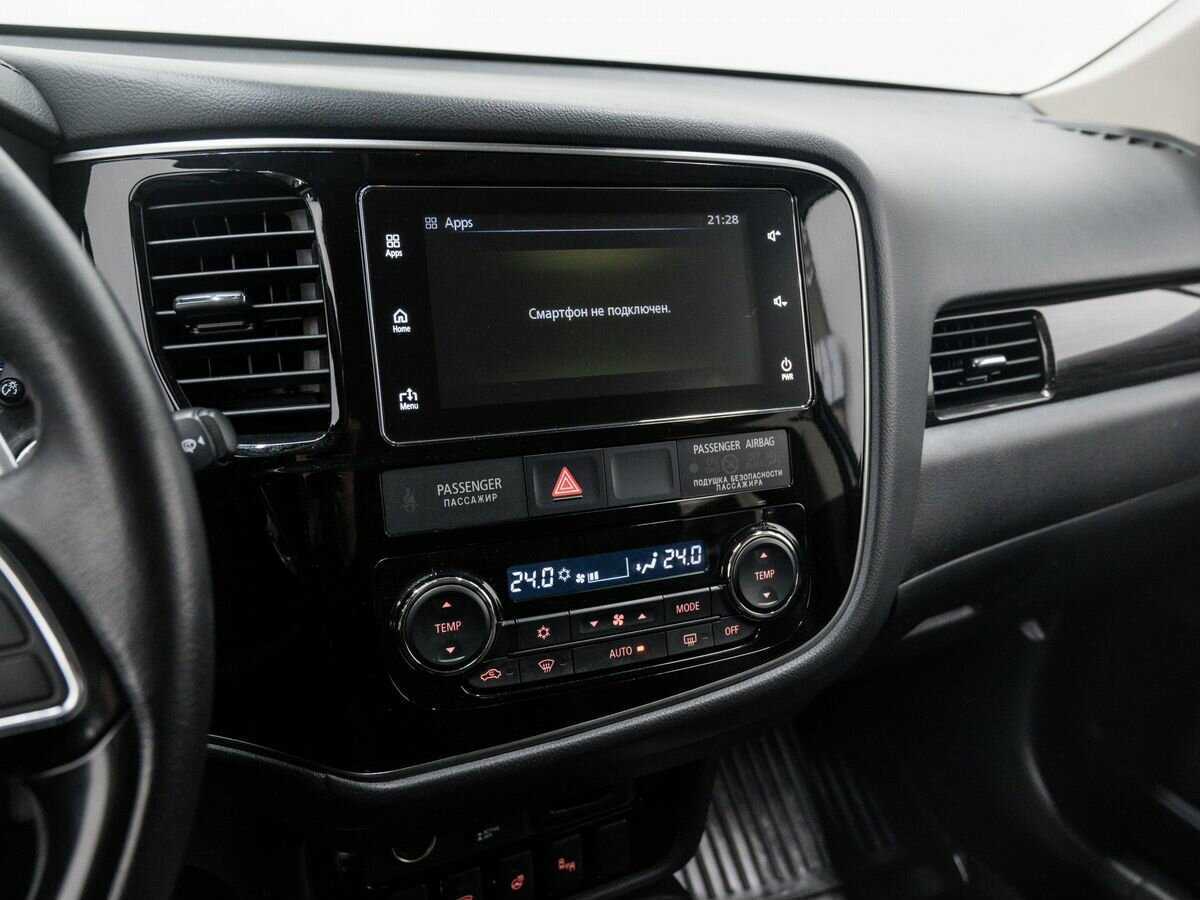 Mitsubishi Outlander с пробегом — 2018 год. Фото: #21