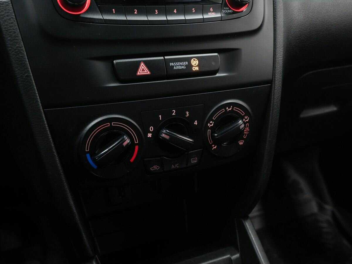 Suzuki Vitara с пробегом — 2020 год. Фото: #17