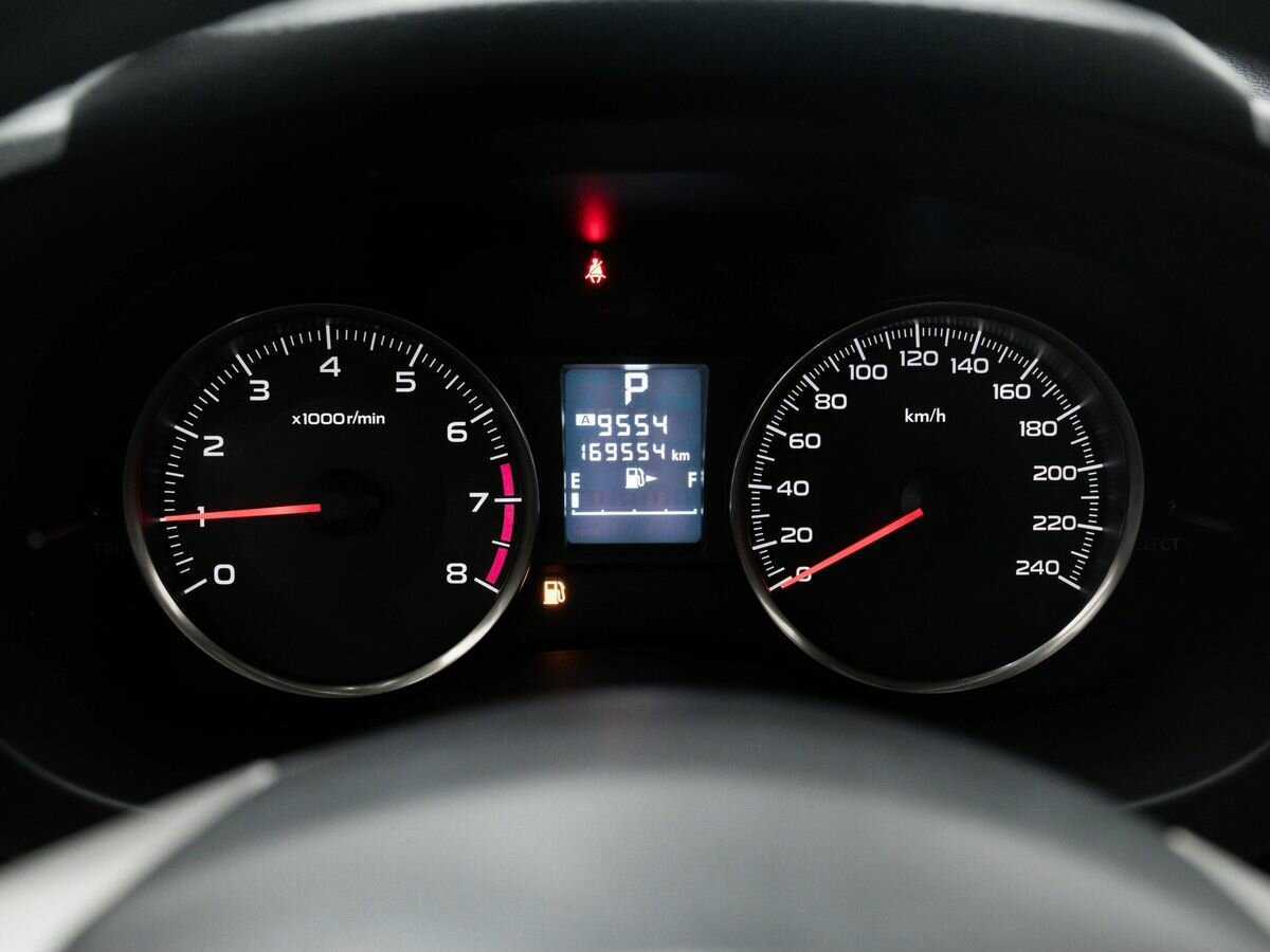 Subaru XV с пробегом — 2014 год. Фото: #23