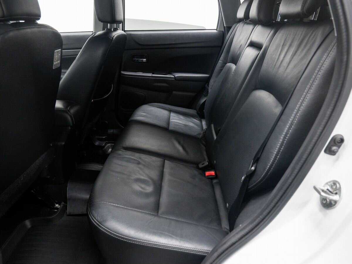 Mitsubishi ASX с пробегом — 2014 год. Фото: #11