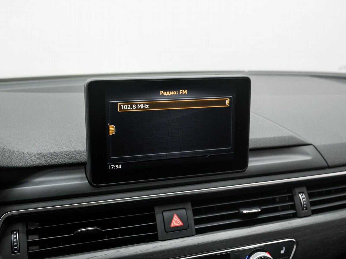 Audi A4 с пробегом — 2018 год. Фото: #21