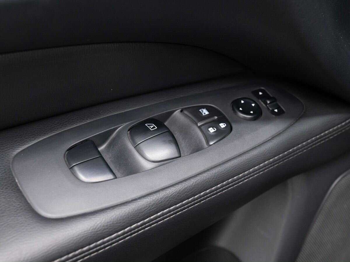 Nissan Pathfinder с пробегом — 2014 год. Фото: #21