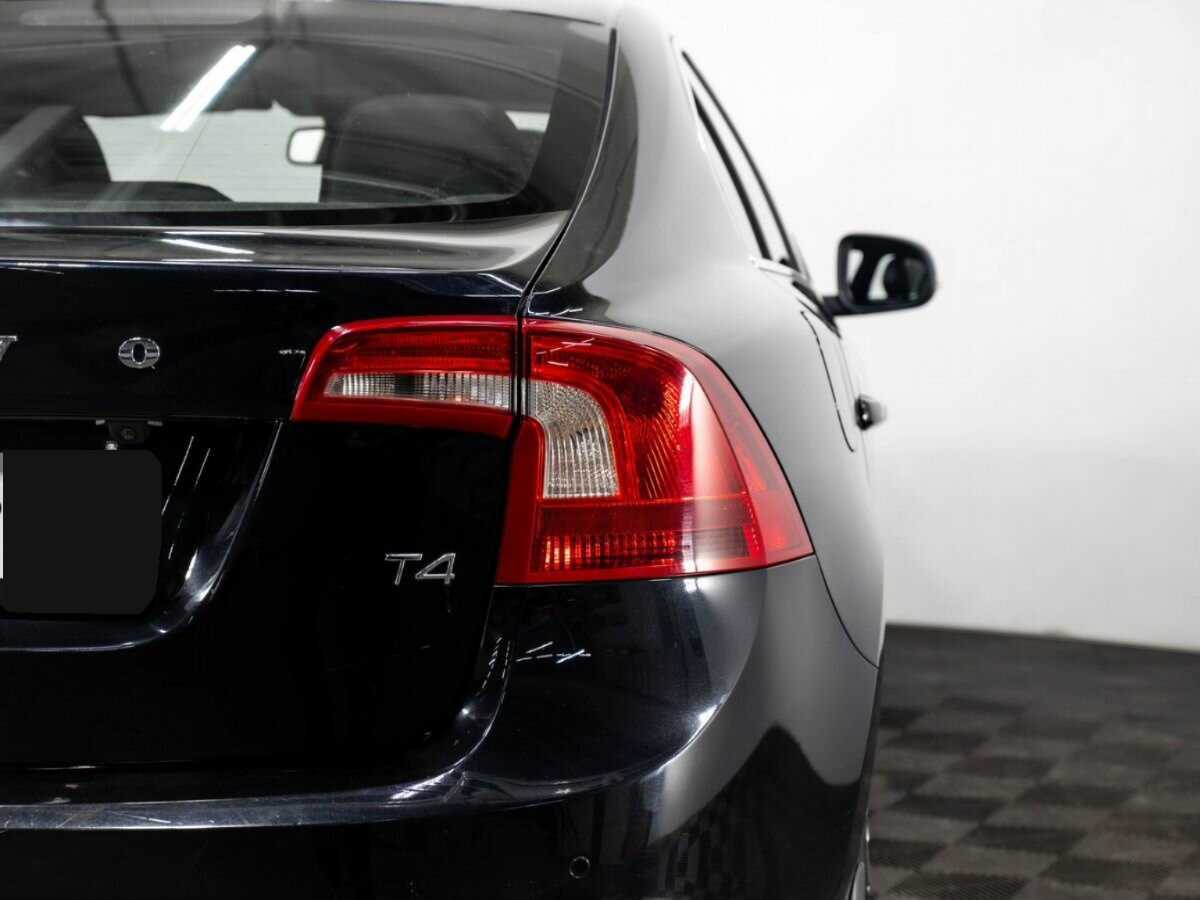 Volvo S60 с пробегом — 2013 год. Фото: #6