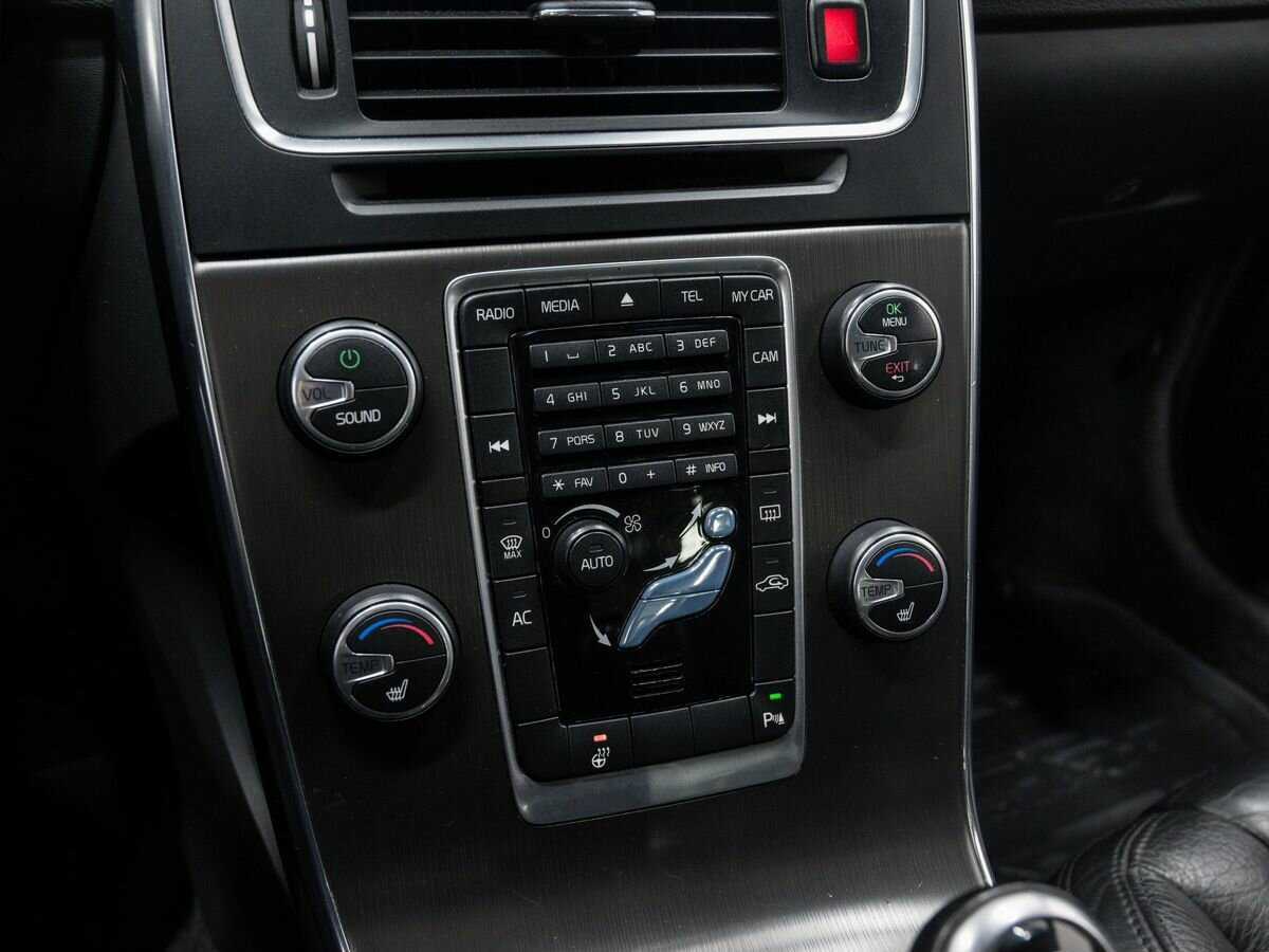 Volvo S60 с пробегом — 2013 год. Фото: #19