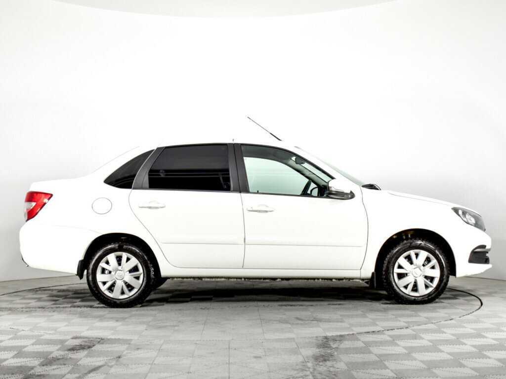 Lada (ВАЗ) Granta с пробегом — 2020 год. Фото: #3