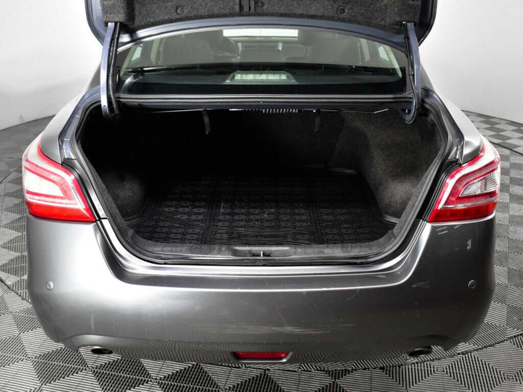 Nissan Teana с пробегом — 2014 год. Фото: #15