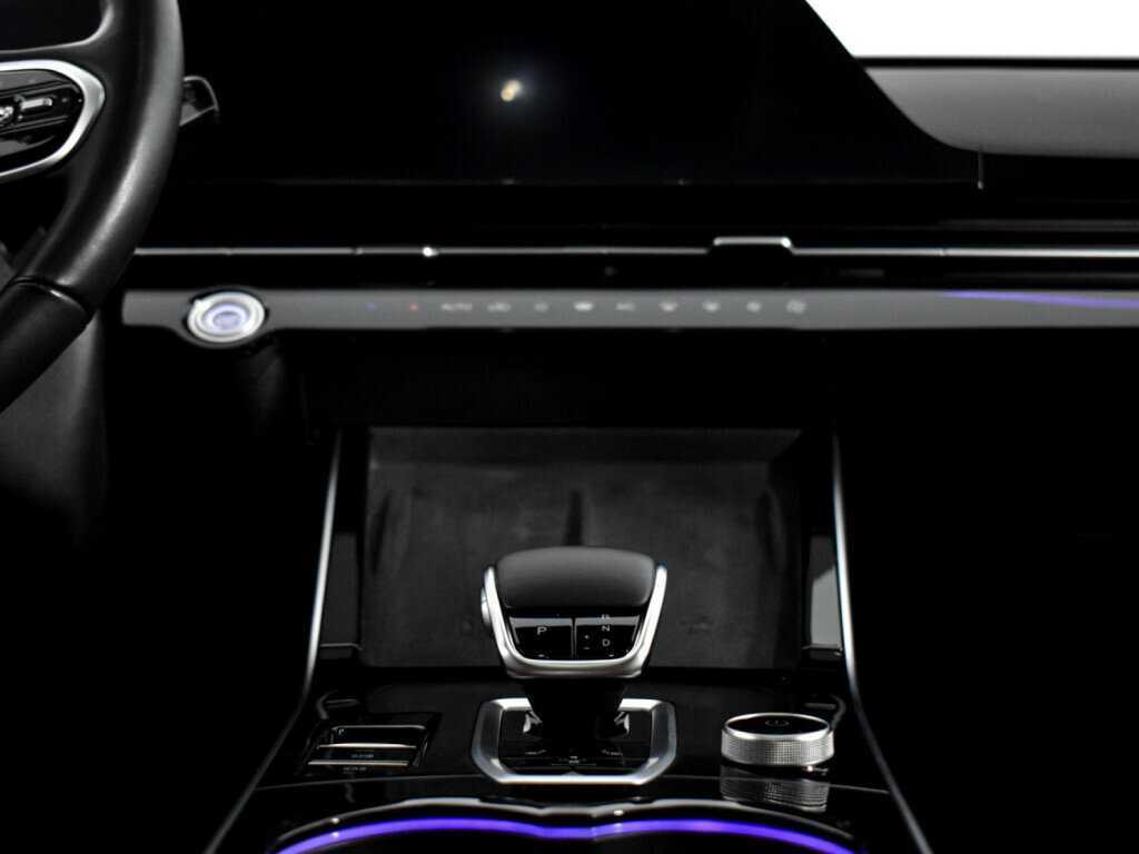 OMODA C5 с пробегом — 2023 год. Фото: #14