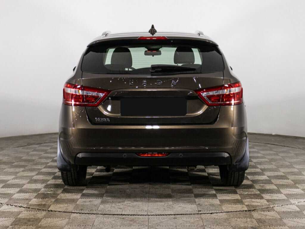 Lada (ВАЗ) Vesta с пробегом — 2021 год. Фото: #5