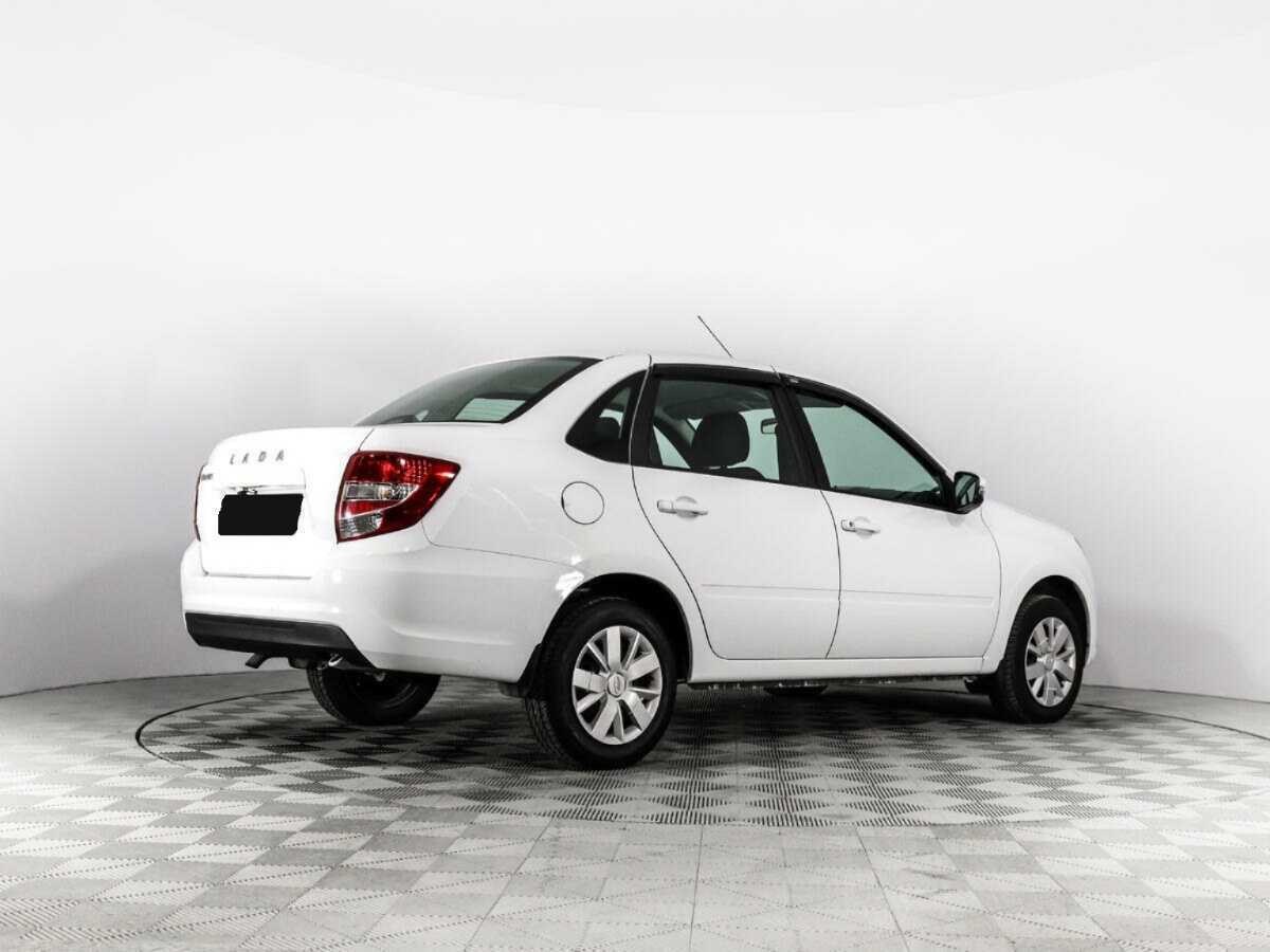 Lada (ВАЗ) Granta с пробегом — 2023 год. Фото: #4