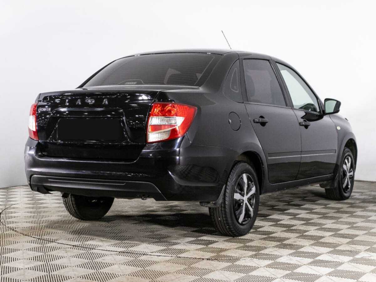 Lada (ВАЗ) Granta с пробегом — 2019 год. Фото: #4