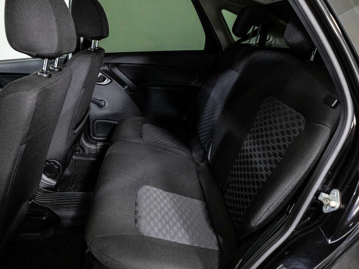 Lada (ВАЗ) Granta с пробегом — 2022 год. Фото: #9