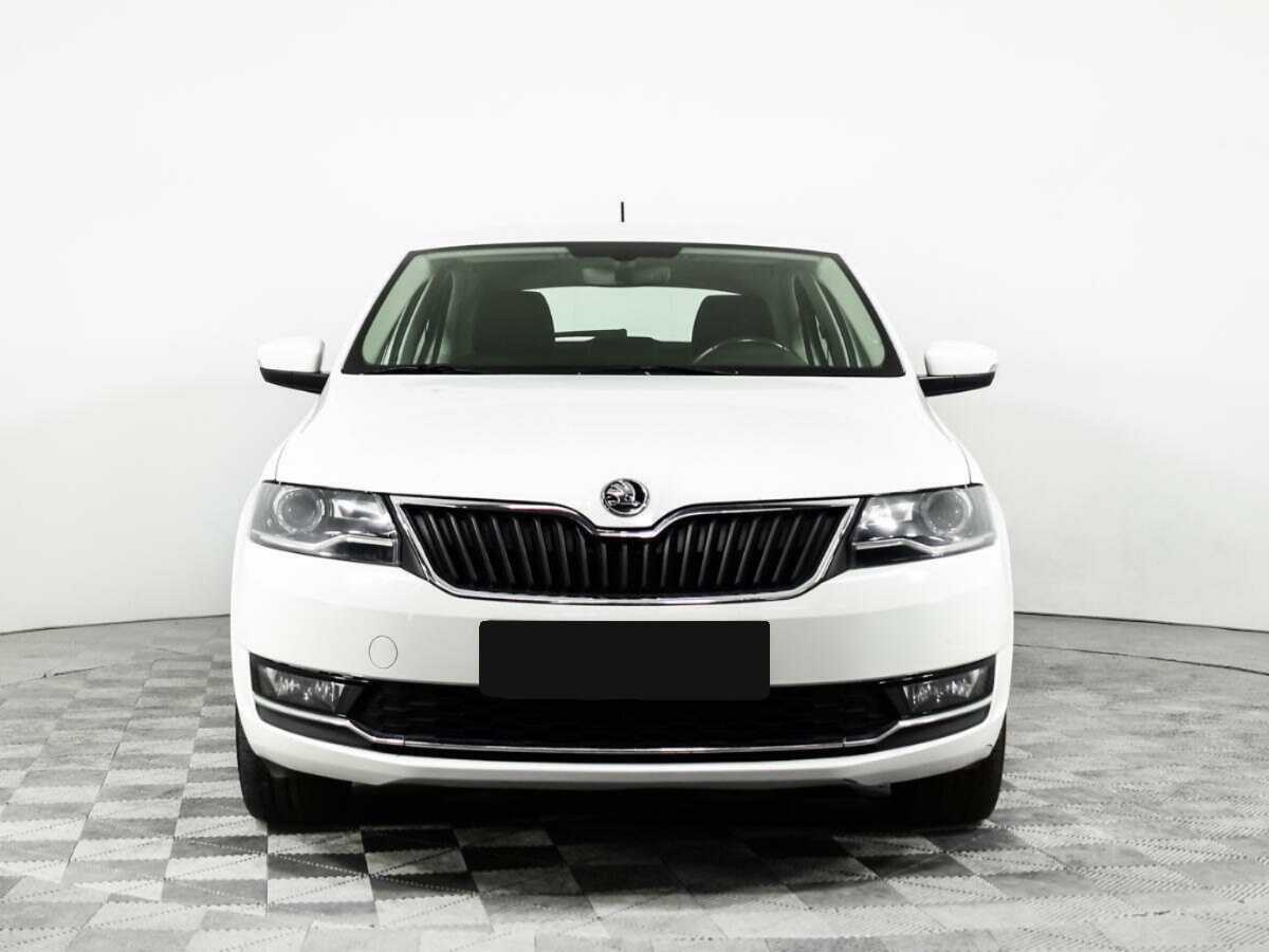 Skoda Rapid с пробегом — 2018 год. Фото: #1