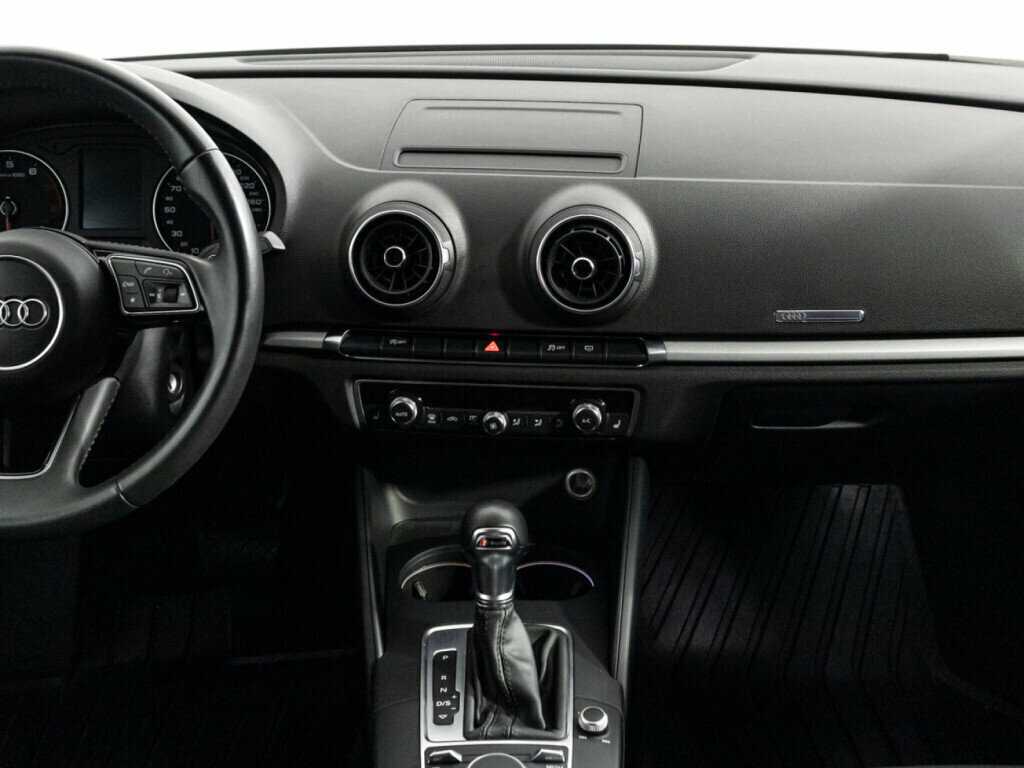 Audi A3 с пробегом — 2017 год. Фото: #13