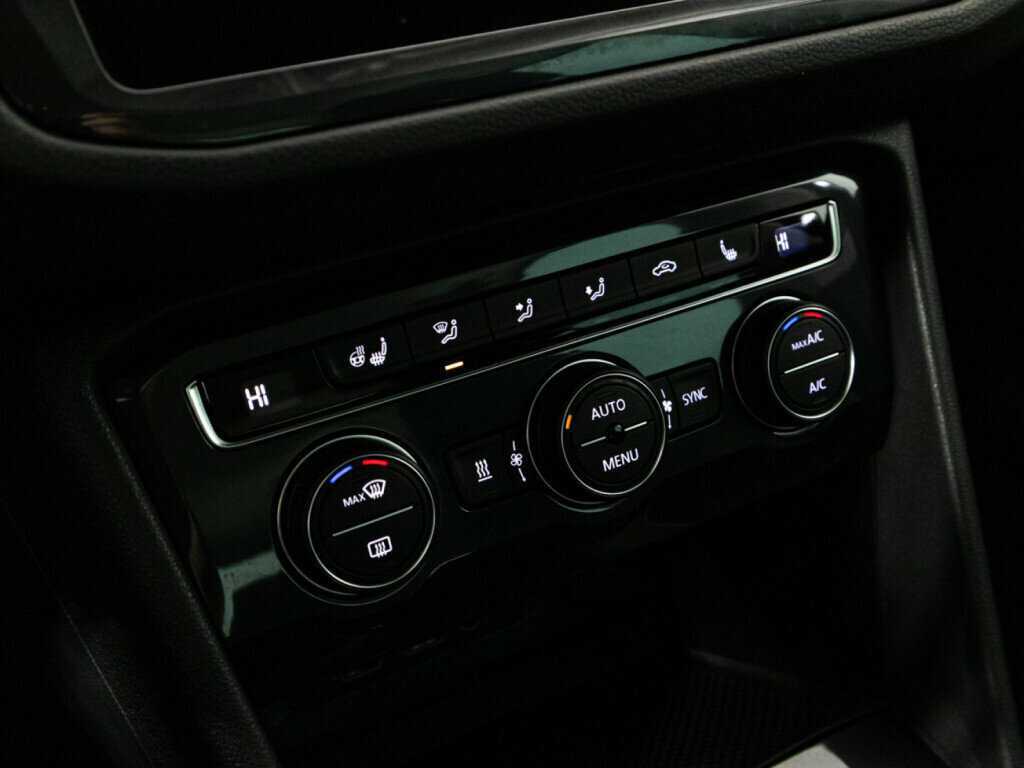 Volkswagen Tiguan с пробегом — 2020 год. Фото: #17