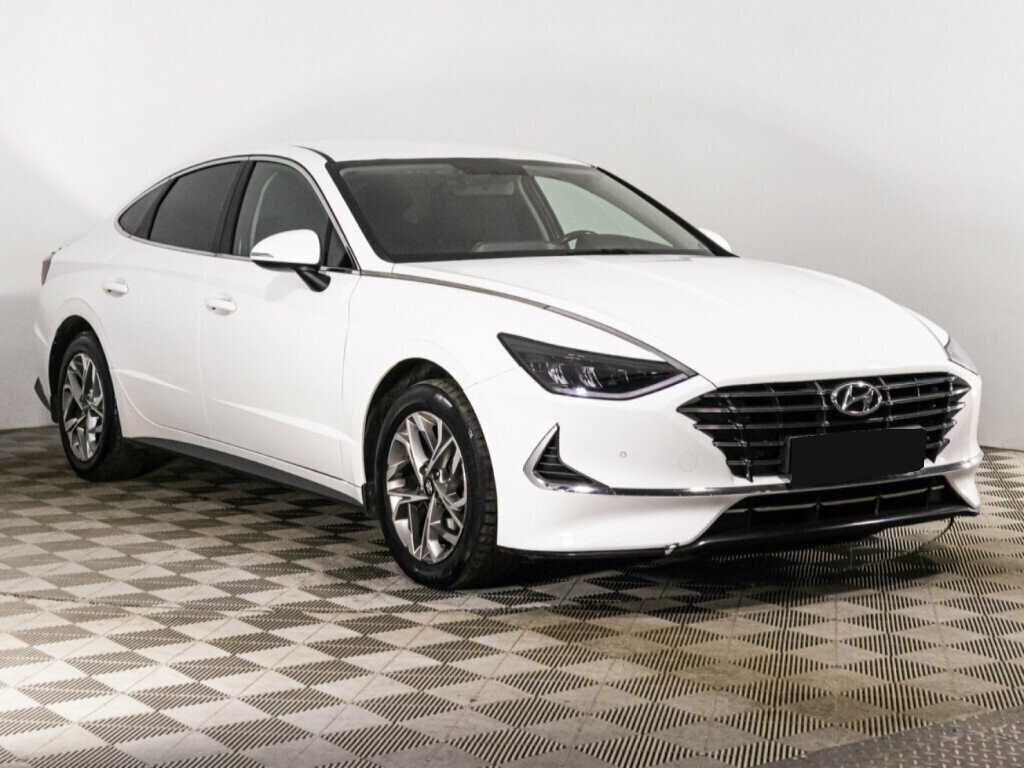 Hyundai Sonata с пробегом — 2020 год. Фото: #2