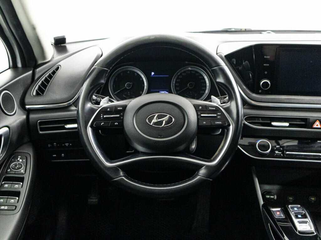 Hyundai Sonata с пробегом — 2020 год. Фото: #16