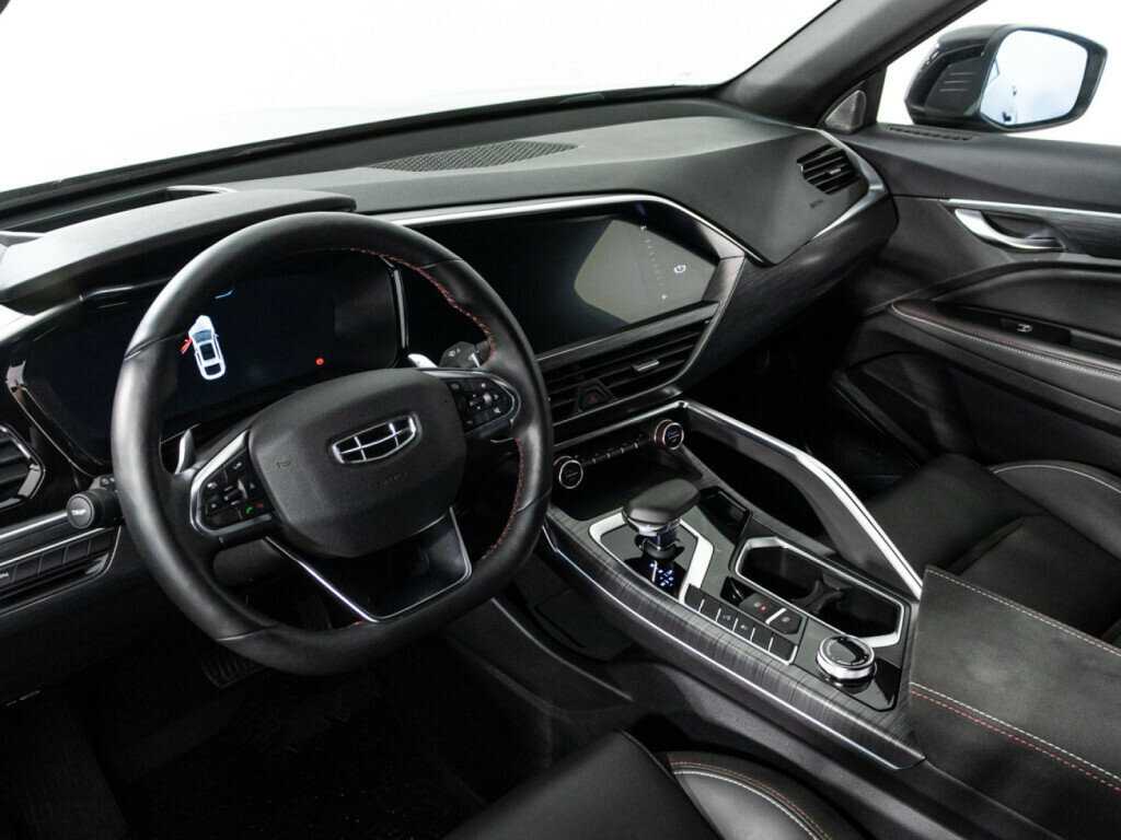 Geely Tugella с пробегом — 2022 год. Фото: #10