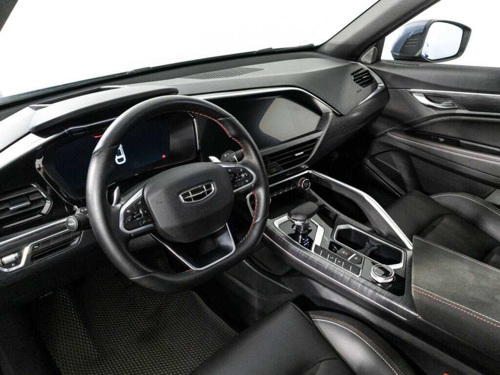 Geely Tugella с пробегом — 2022 год. Фото: #10