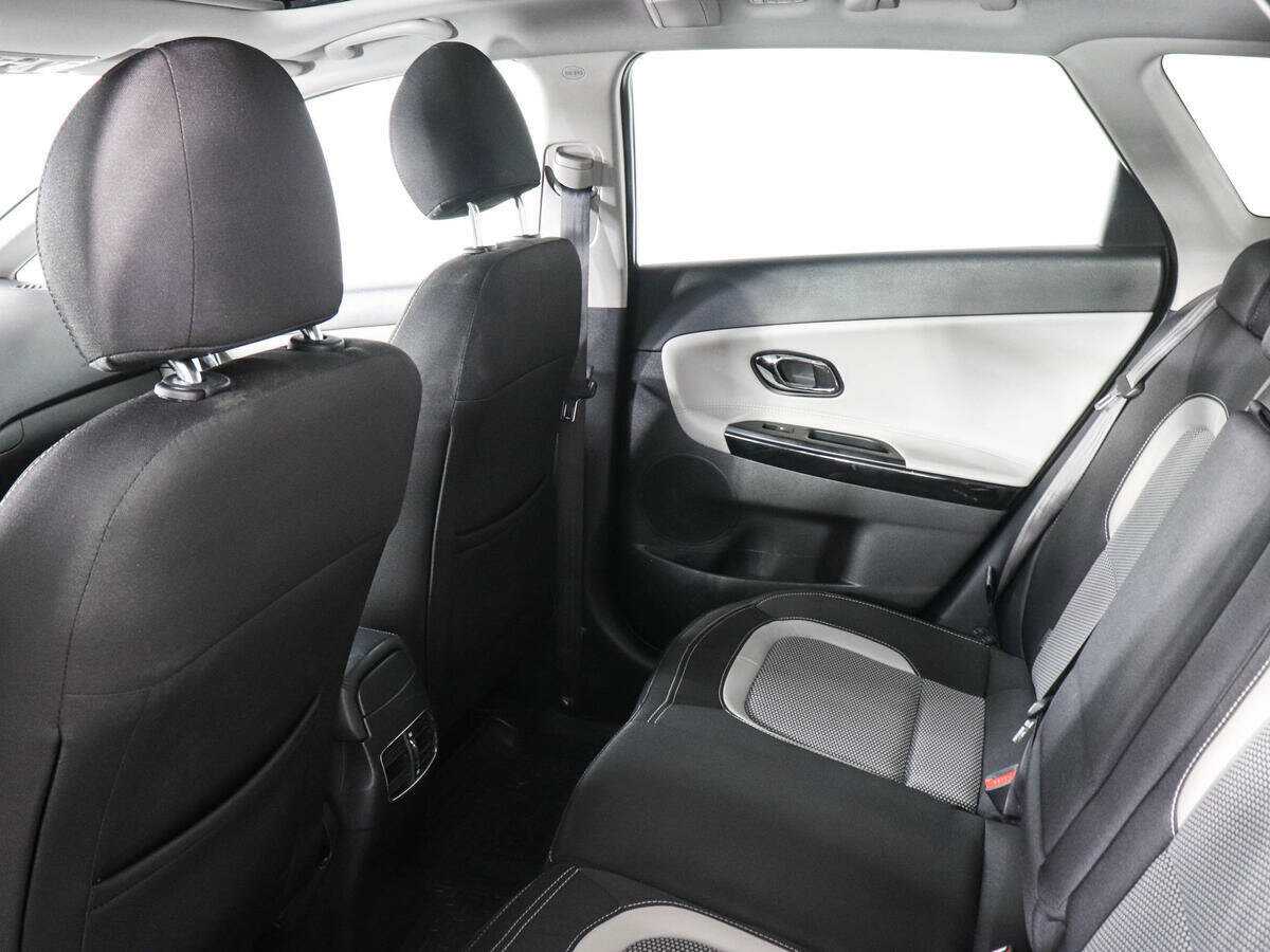 Kia Ceed с пробегом — 2013 год. Фото: #11