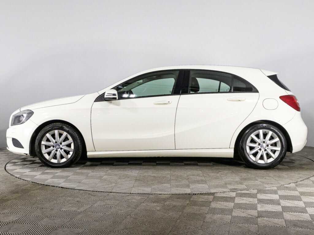 Mercedes-Benz A-Класс с пробегом — 2015 год. Фото: #7