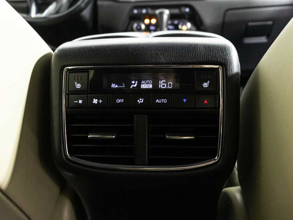 Mazda CX-9 с пробегом — 2017 год. Фото: #27