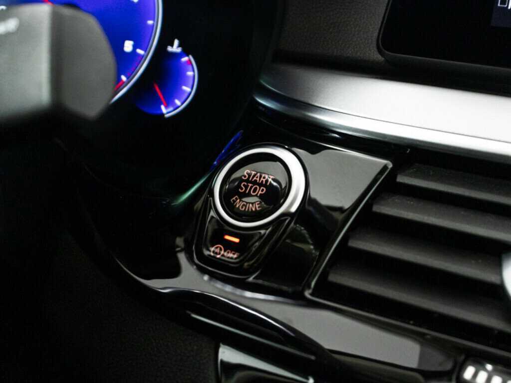 BMW 5 серии с пробегом — 2018 год. Фото: #21