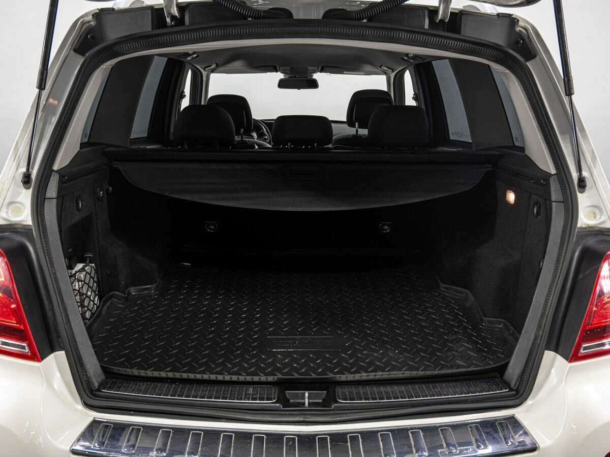 Mercedes-Benz GLK-Класс с пробегом — 2013 год. Фото: #18