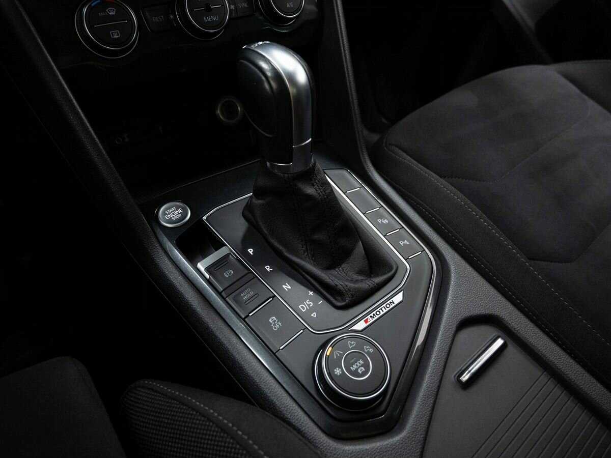 Volkswagen Tiguan с пробегом — 2017 год. Фото: #23