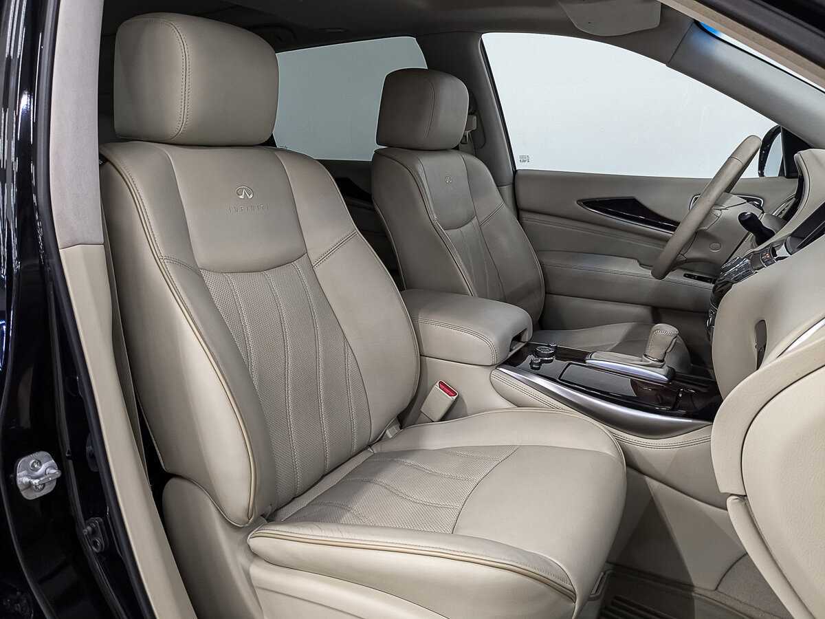 Infiniti QX60 с пробегом — 2014 год. Фото: #23
