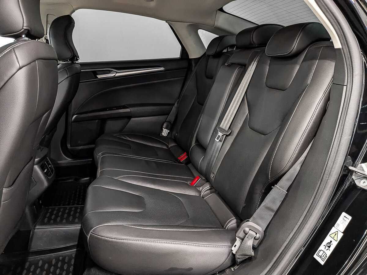 Ford Mondeo с пробегом — 2016 год. Фото: #17