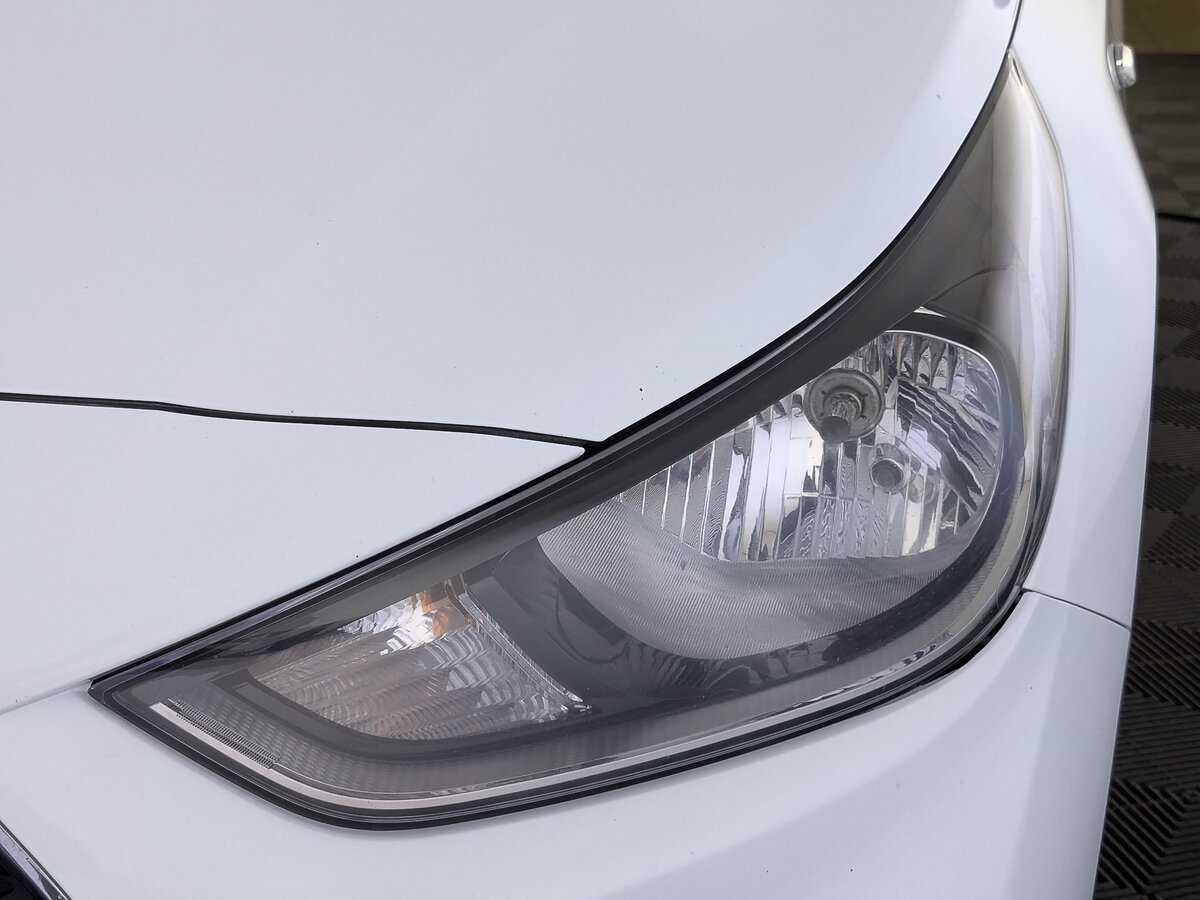 Hyundai Solaris с пробегом — 2017 год. Фото: #10