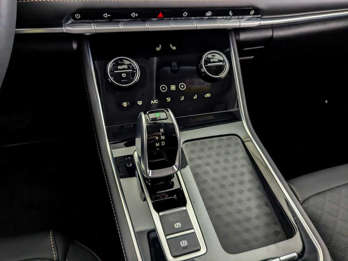 Chery Tiggo 8 с пробегом — 2024 год. Фото: #25