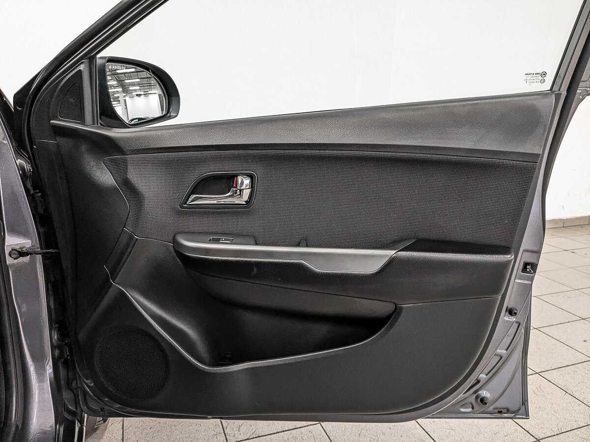 Kia Rio с пробегом — 2014 год. Фото: #24