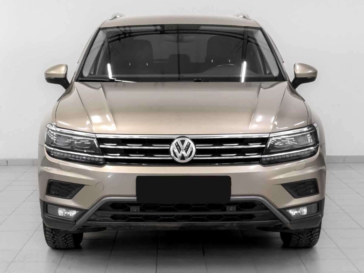 Volkswagen Tiguan с пробегом — 2018 год. Фото: #1