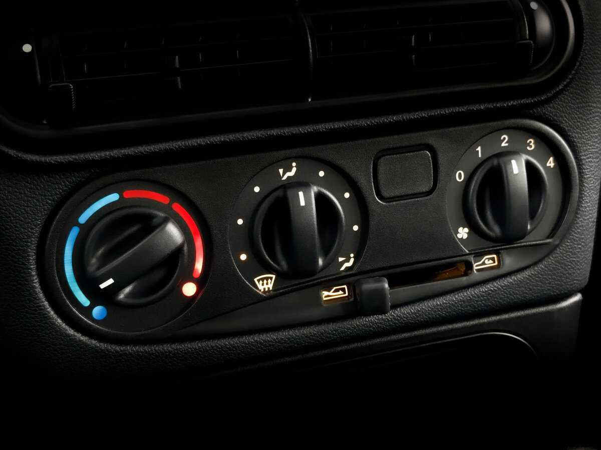 Lada (ВАЗ) Niva с пробегом — 2024 год. Фото: #24