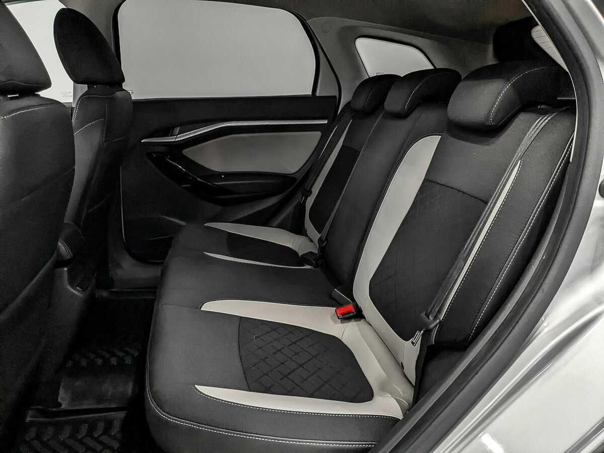 Lada (ВАЗ) Vesta с пробегом — 2018 год. Фото: #16