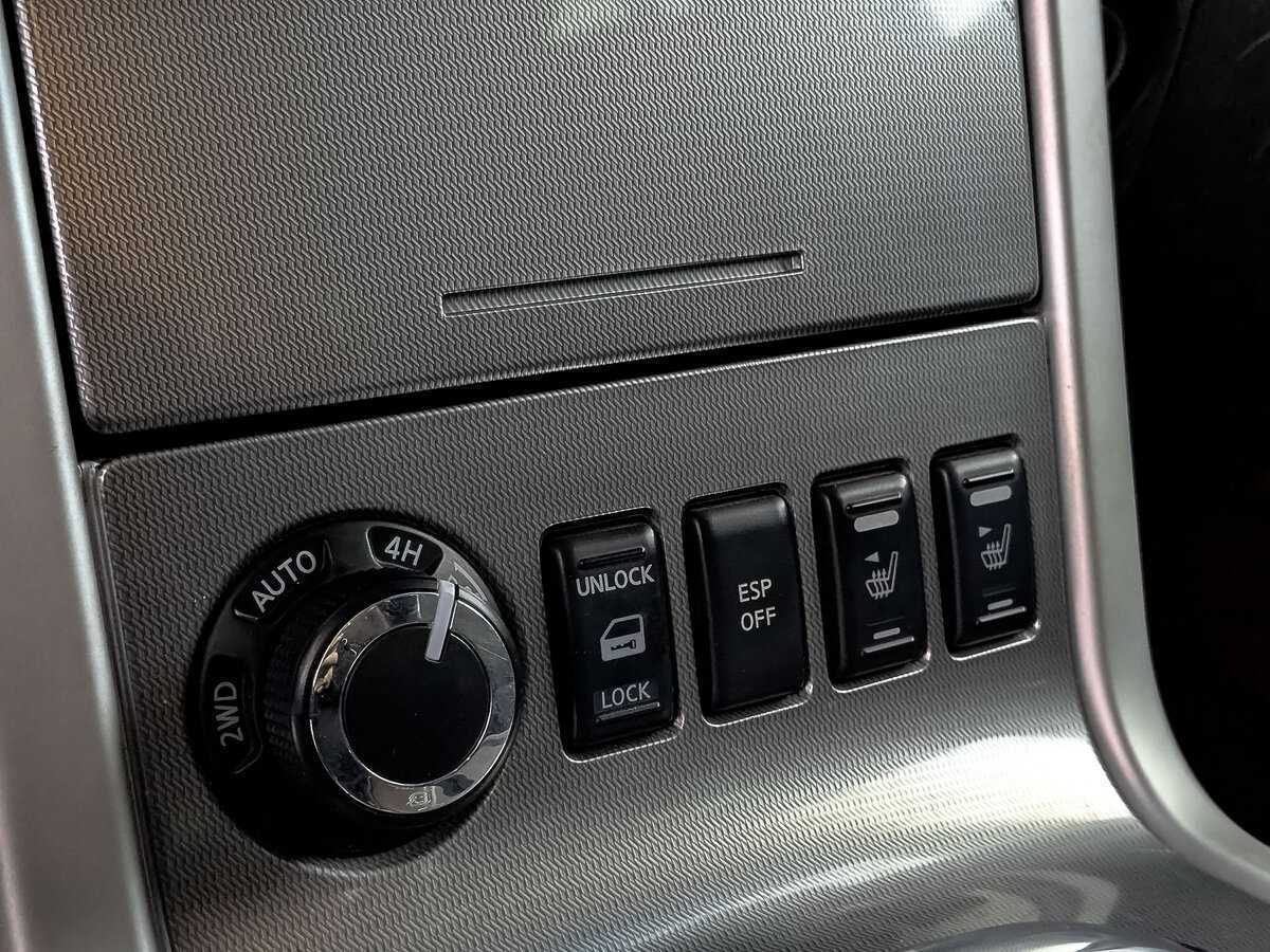 Nissan Pathfinder с пробегом — 2012 год. Фото: #24