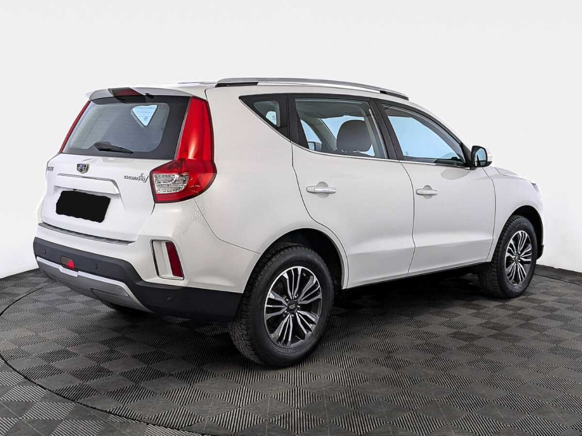 Geely Emgrand X7 с пробегом — 2018 год. Фото: #4