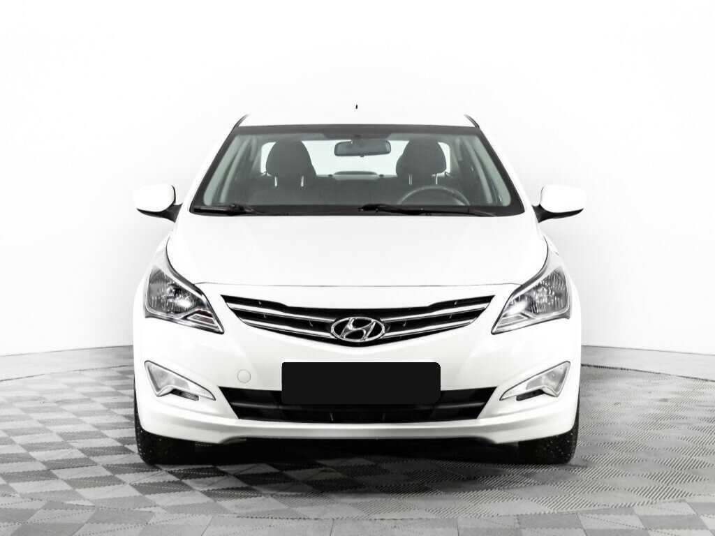 Hyundai Solaris с пробегом — 2016 год. Фото: #1