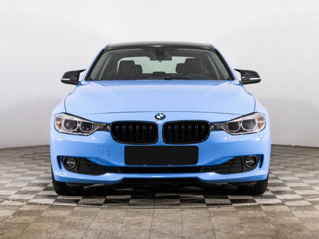 BMW 3 серии с пробегом — 2013 год. Фото: #1