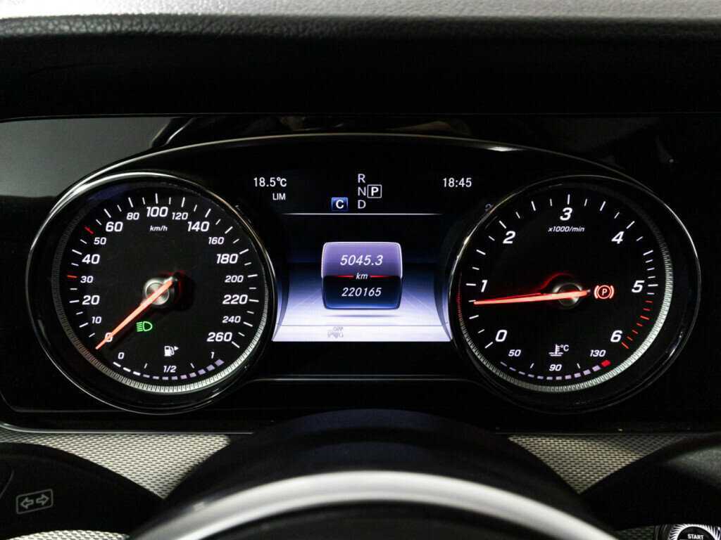 Mercedes-Benz E-Класс с пробегом — 2018 год. Фото: #11